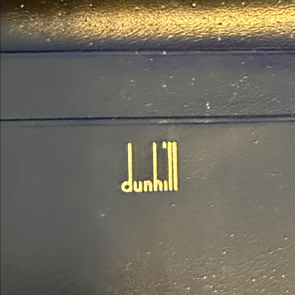 Dunhill Black and Gold Women's Wallet - Picture 4 of 4